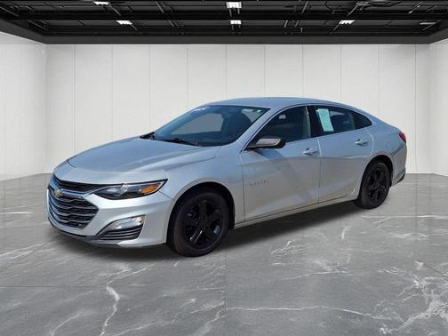 Silver Ice Metallic 2021 Chevrolet Malibu 1LS
