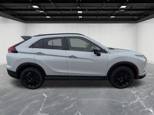 White Diamond 2026 Mitsubishi Eclipse Cross EDITION