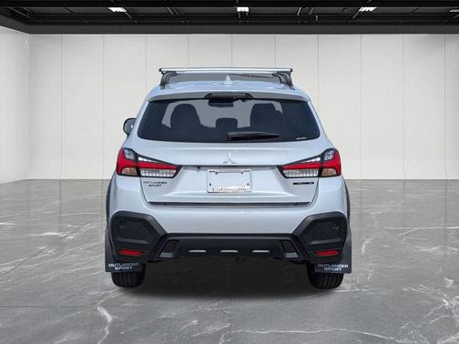 Diamond White 2026 Mitsubishi Outlander Sport 2.0 Trail Edition