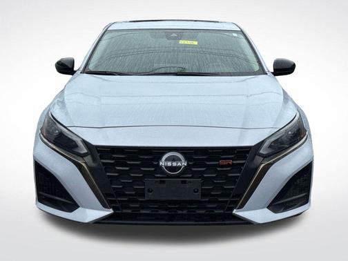 Gray 2023 Nissan Altima 2.5 SR