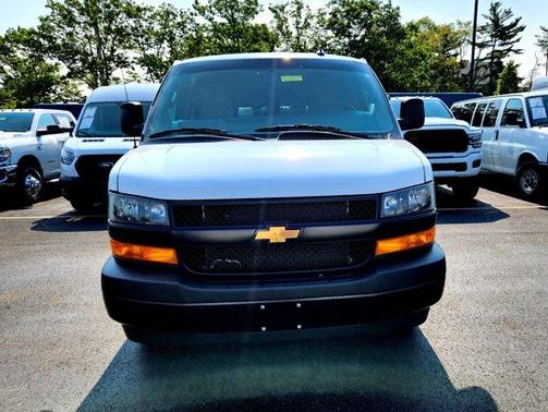 2024 Chevrolet Express 3500 LS