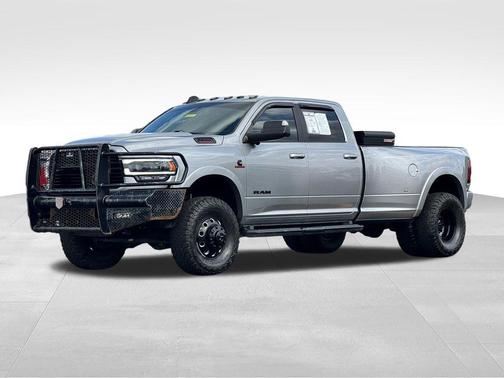 Billet Silver Metallic Clearcoat 2021 RAM 3500 Laramie