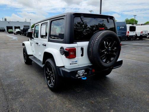 2022 Jeep Wrangler Unlimited 4xe Sahara