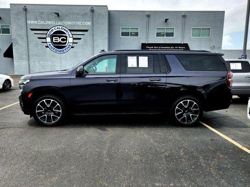 2023 Chevrolet Suburban RST