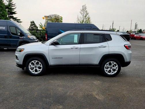 2025 Jeep Compass Latitude