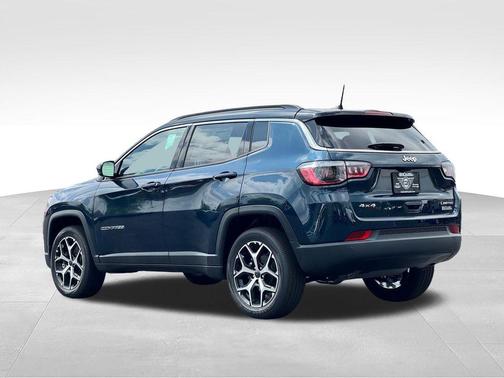 Fathom Blue Pearlcoat 2026 Jeep Compass Limited