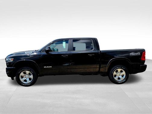 Diamond Black 2026 RAM 1500 Big Horn/Lone Star