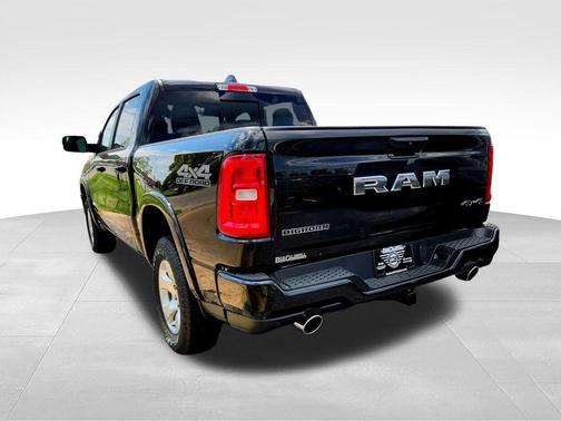 Diamond Black 2026 RAM 1500 Big Horn/Lone Star
