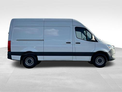 White 2020 Mercedes-Benz Sprinter 2500
