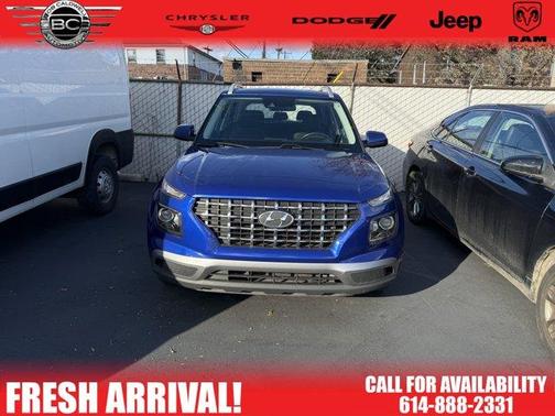 2022 Hyundai VENUE SEL