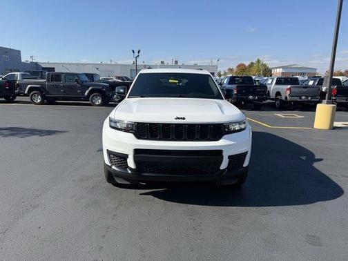 2023 Jeep Grand Cherokee L Laredo