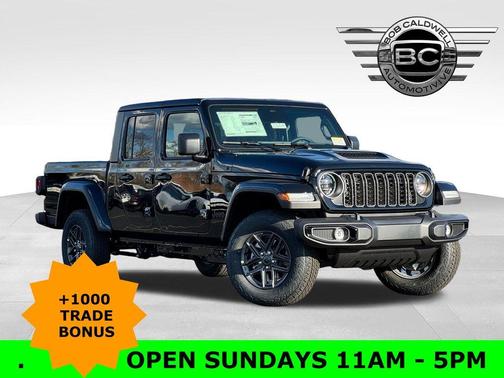 Black Clearcoat 2026 Jeep Gladiator Sport