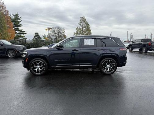 2023 Jeep Grand Cherokee 4xe Summit