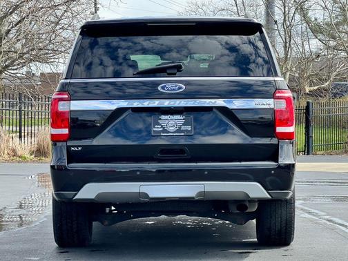 Black 2021 Ford Expedition Max XLT