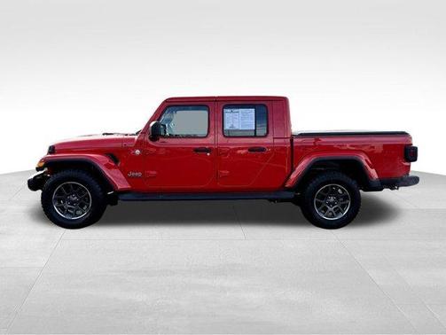 2021 Jeep Gladiator Overland