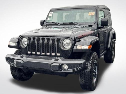 Black Clearcoat 2023 Jeep Wrangler Rubicon