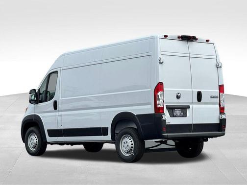 Bright White Clearcoat 2026 RAM ProMaster 2500 High Roof