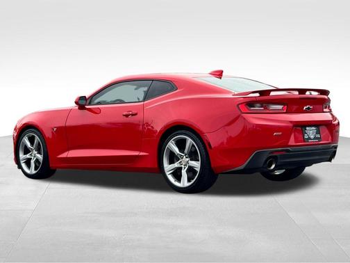 Red 2018 Chevrolet Camaro 1SS