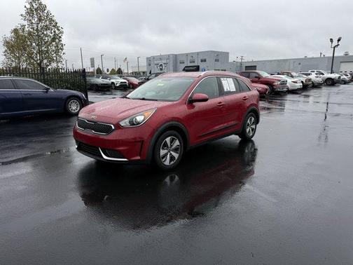2017 Kia Niro LX