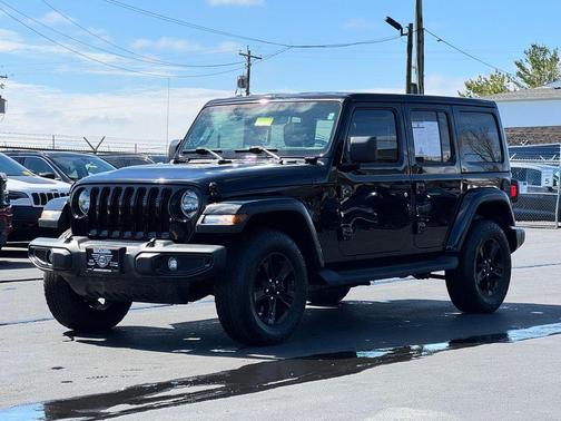 2022 Jeep Wrangler Unlimited Sahara Altitude
