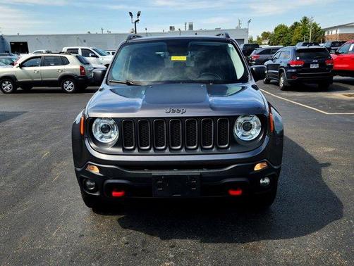 2017 Jeep Renegade Trailhawk