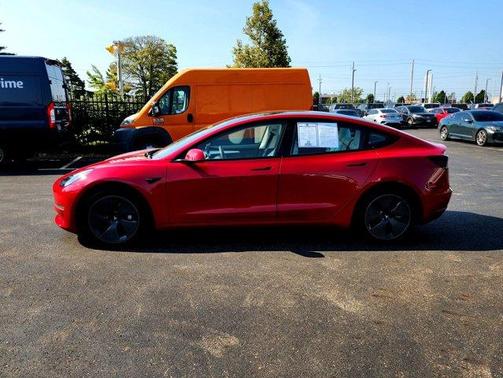 2022 Tesla Model 3 Long Range