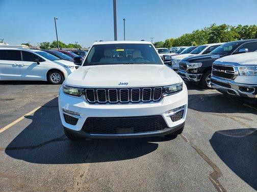 2024 Jeep Grand Cherokee 4xe Base