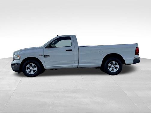 Bright White Clearcoat 2021 RAM 1500 Classic Tradesman