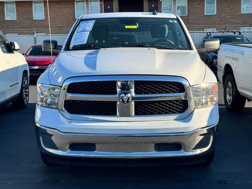 Bright White Clearcoat 2021 RAM 1500 Classic Tradesman
