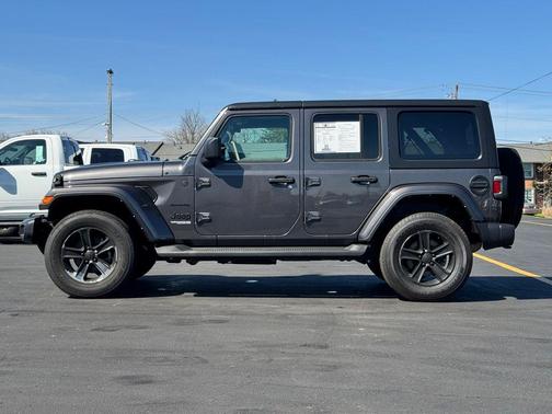 2022 Jeep Wrangler Unlimited Sahara
