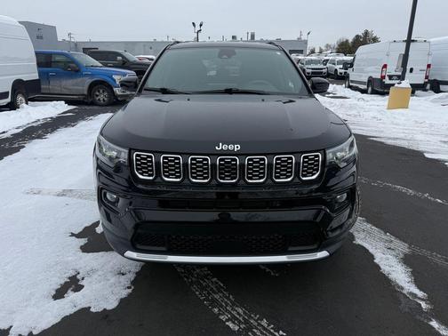 Diamond Black 2024 Jeep Compass Limited