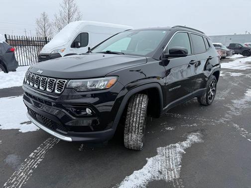 Diamond Black 2024 Jeep Compass Limited