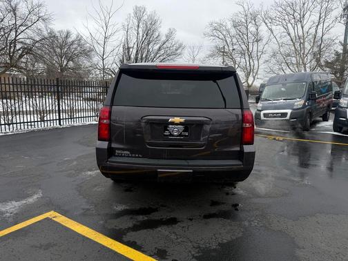 2016 Chevrolet Suburban LT