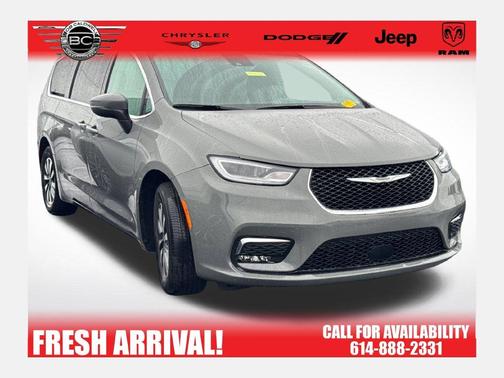 Ceramic Gray Clearcoat 2023 Chrysler Pacifica Hybrid Touring L