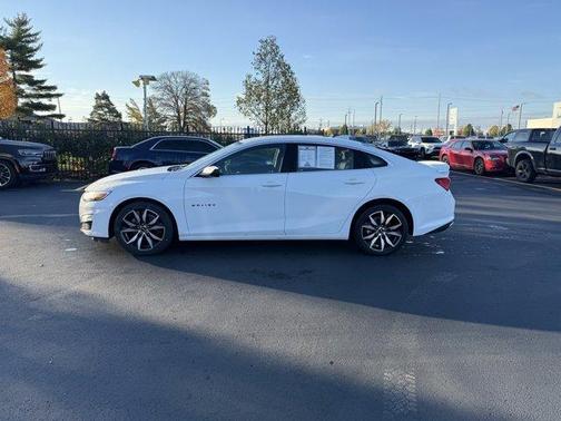 2022 Chevrolet Malibu RS