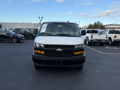 2024 Chevrolet Express 2500 Work Van