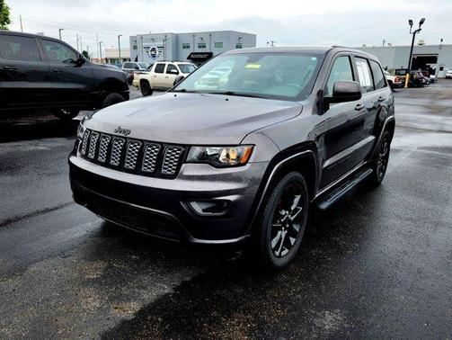 2021 Jeep Grand Cherokee Laredo X
