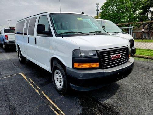 2023 GMC Savana 3500 LS