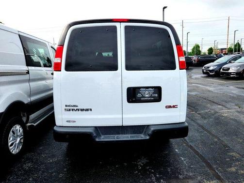 2023 GMC Savana 3500 LS