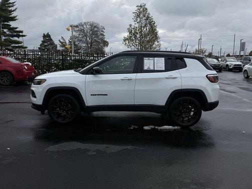 2022 Jeep Compass Altitude