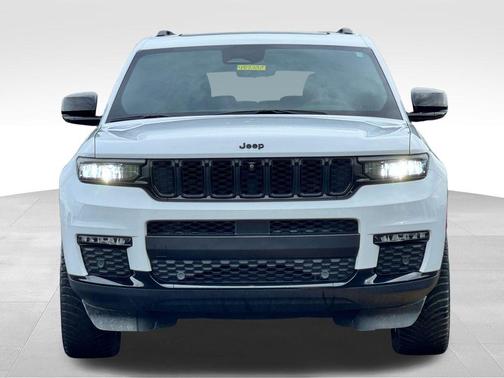 Bright White Clearcoat 2024 Jeep Grand Cherokee L Limited