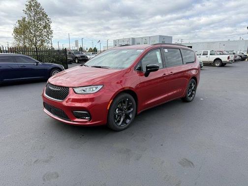 2026 Chrysler Pacifica Limited