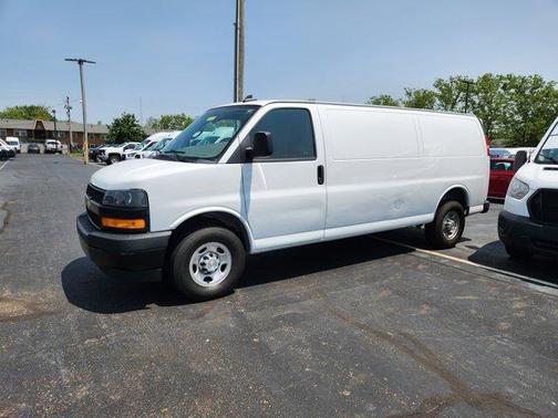 2022 Chevrolet Express 2500 Work Van
