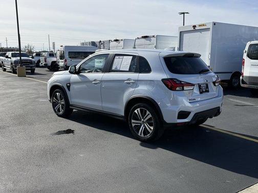 2024 Mitsubishi Outlander Sport ES