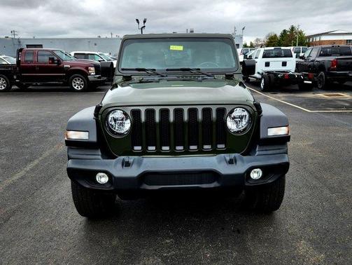 2022 Jeep Wrangler Unlimited Sport Altitude