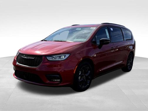 Red 2026 Chrysler Pacifica Limited