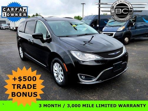 2018 Chrysler Pacifica Touring-L