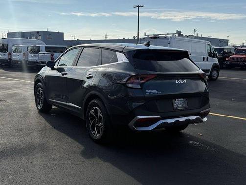 2024 Kia Sportage LX