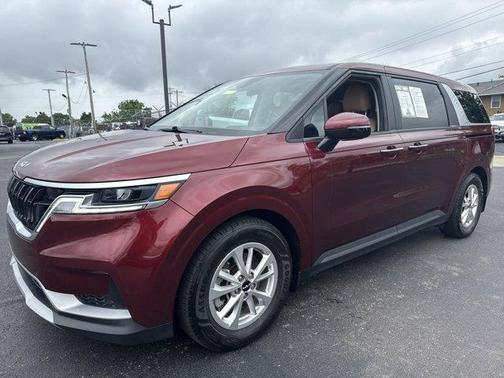 2022 Kia Carnival LXS