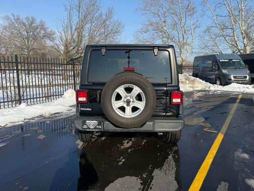 Black Clearcoat 2022 Jeep Wrangler Sport